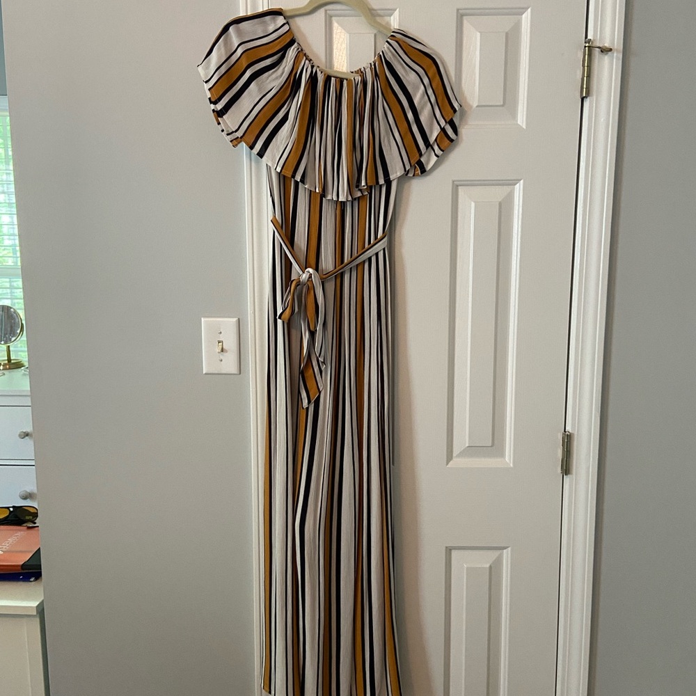Romeo & Juliet Couture Striped Off-Shoulder Maxi Dress in Mustard, Black & Cream - Picture 2 of 6